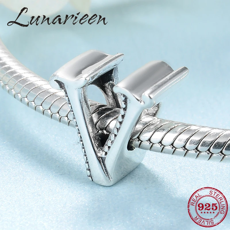 pandora charm lettere v pandora charm lettere v