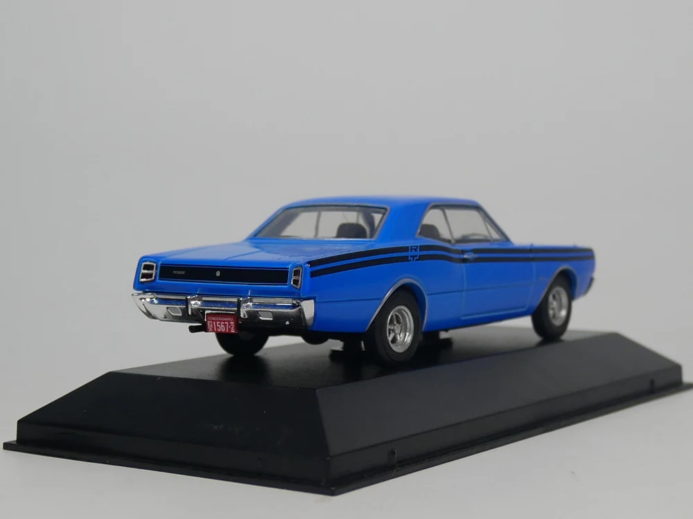 Ixo 1:43 Dodge Polara RT 1974 литая модель автомобиля