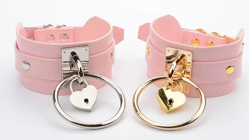 Sexy Women Pastel Goth Handmade Lockable Gold Heart Choker Necklace With Big O Round Collar Two Layer PU Leather Chocker Girls 9