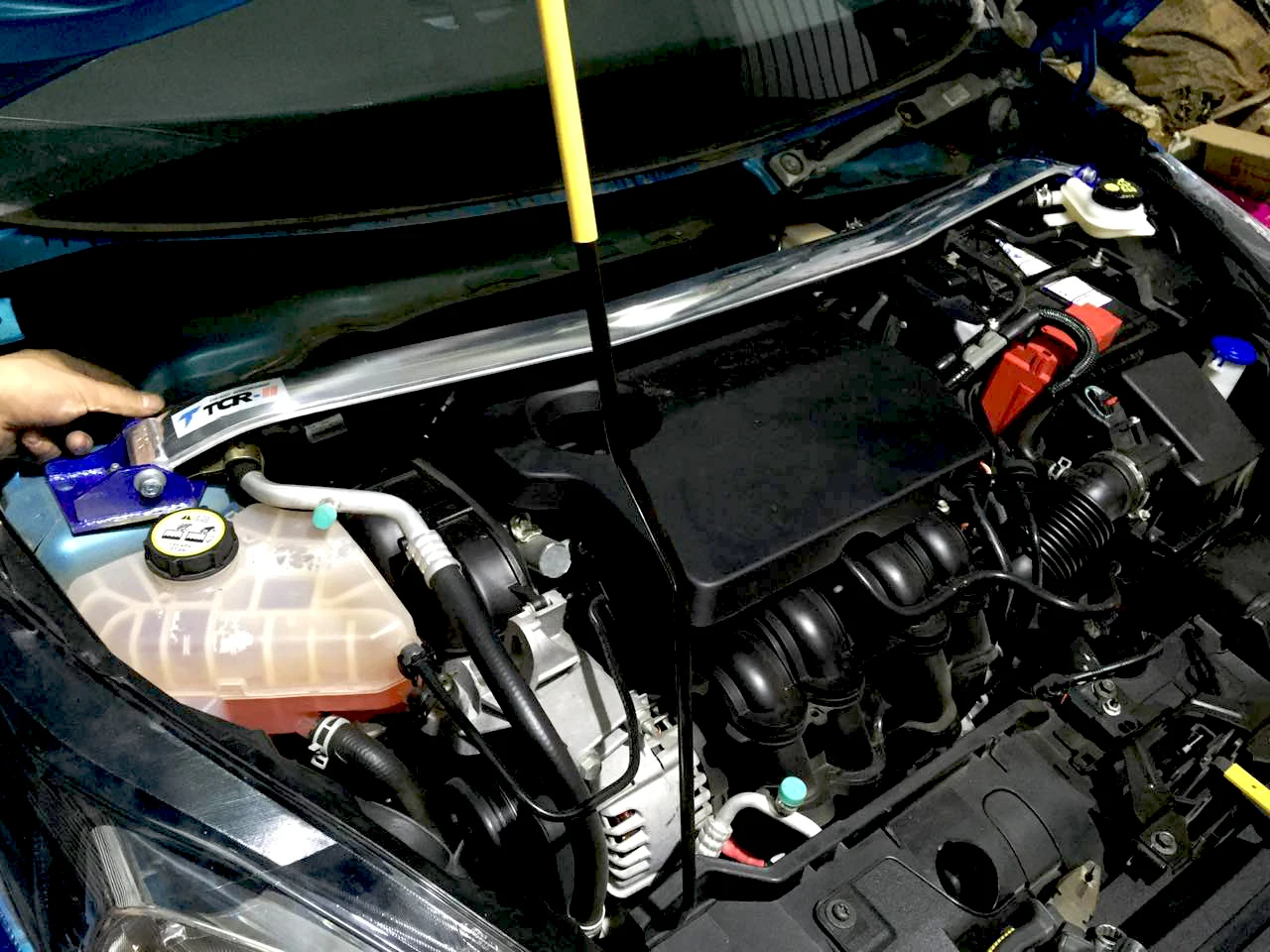 Подвеска на руль для Ford Fiesta 2009 2015 автомобильные аксессуары стойки