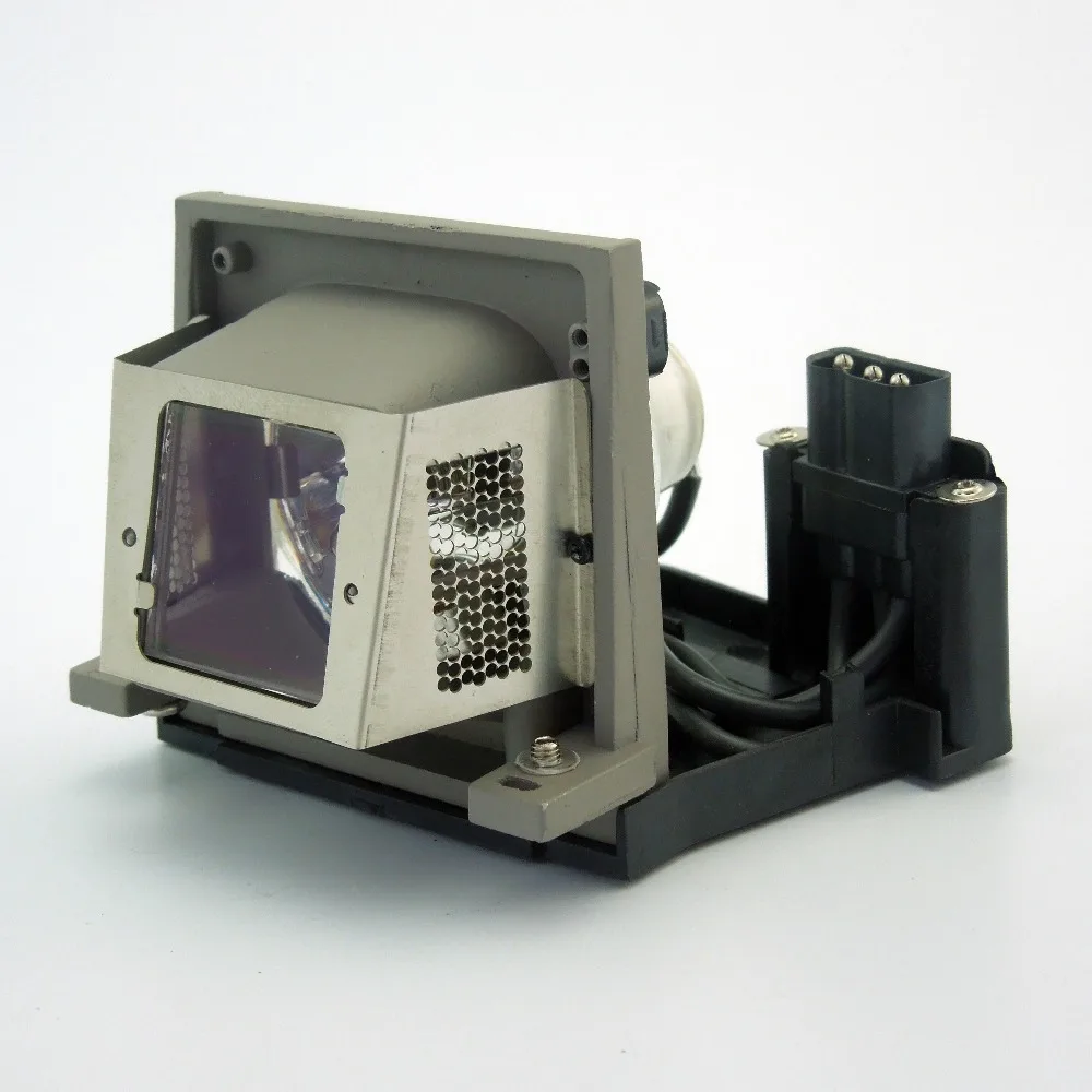 High quality Projector lamp VLT-XD206LP / 499B045O80 for MITSUBISHI SD206U / XD206U with Japan phoenix original lamp burner High quality Projector lamp VLT-XD206LP / 499B045O80 for MITSUBISHI SD206U / XD206U with Japan phoenix original lamp burner