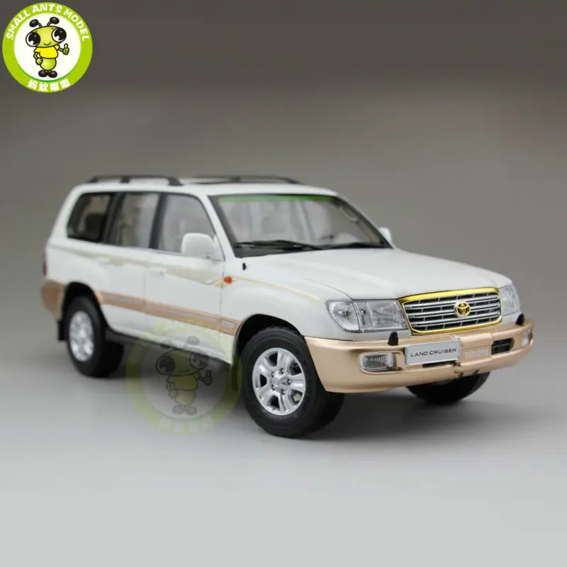 1/18 Toyota Land Cruiser LC100 литая под давлением модель автомобиля SUV игрушки для подарков коллекционирование, хобби белый