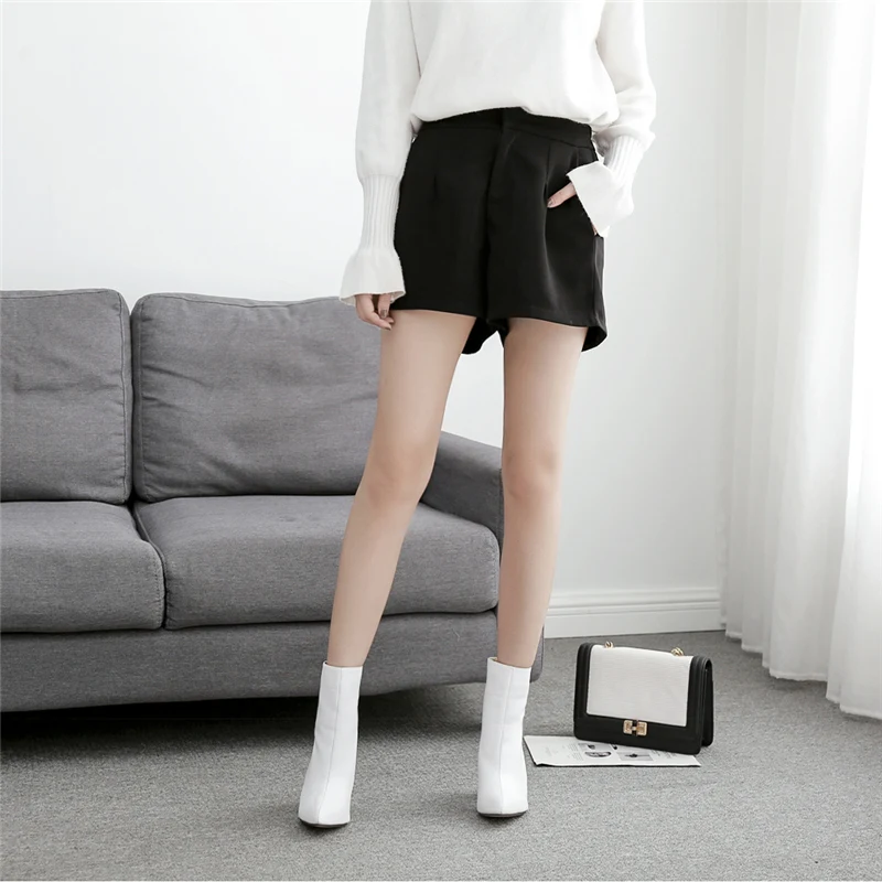 899A5660