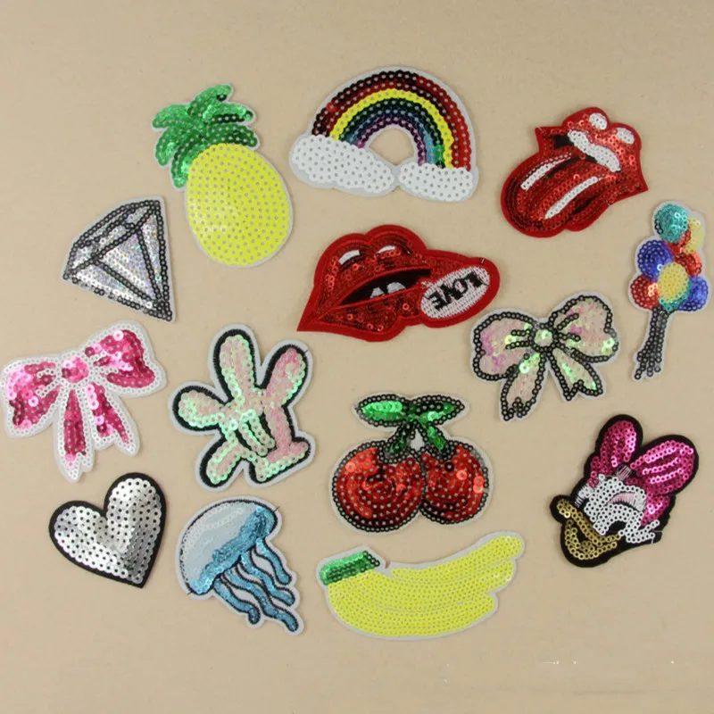 

100 Pcs/lot Sequined Patches Wholesale Cherry Banana Pineapple Rainbow Jellyfish Clothing Accessory Mobile Phone Bag DECORATION