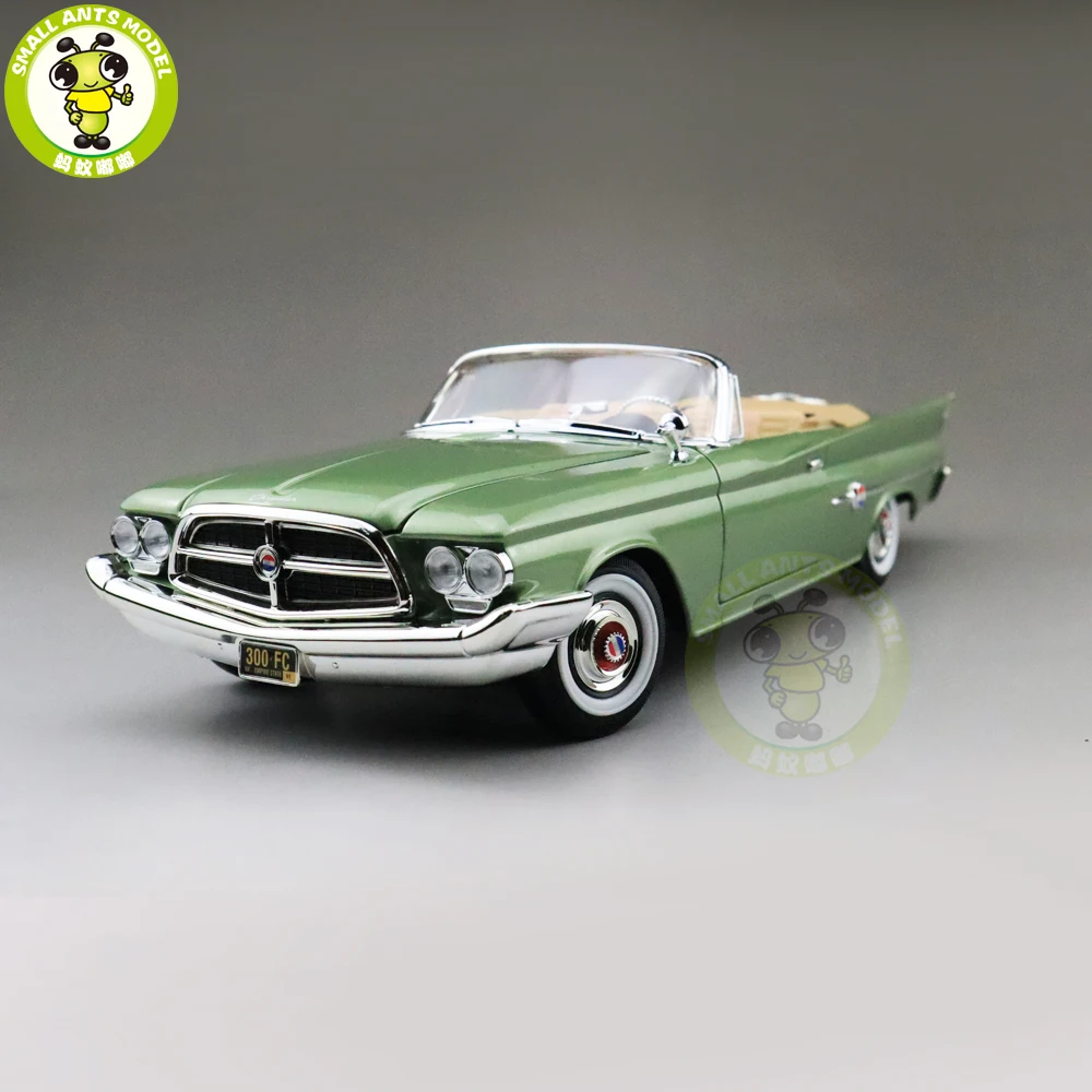 1/18 1960 Chrysler 300F Road Signature литая под давлением Модель автомобиля игрушки для мальчиков и девочек подарок - Цвет: Green