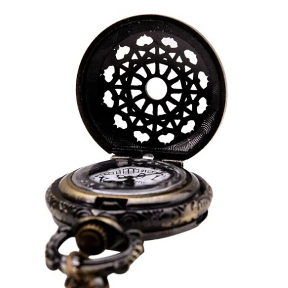 

Steampunk Unisex Retro Antique Bronze Pocket Watch Quartz Clock Necklace Pendant for Women Men Relogio De Bolso Smile