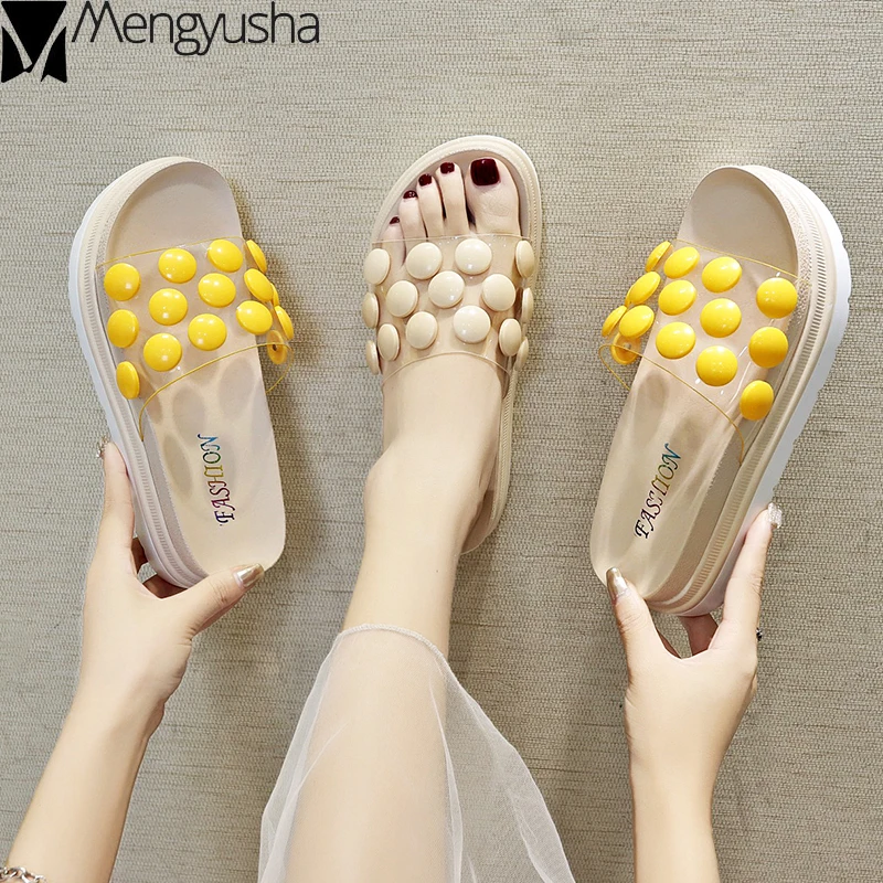 

Transparent summer platform shoes woman rivet flats slippers thick bottom comfy slides beach brief flipflops femme zapatos mujer