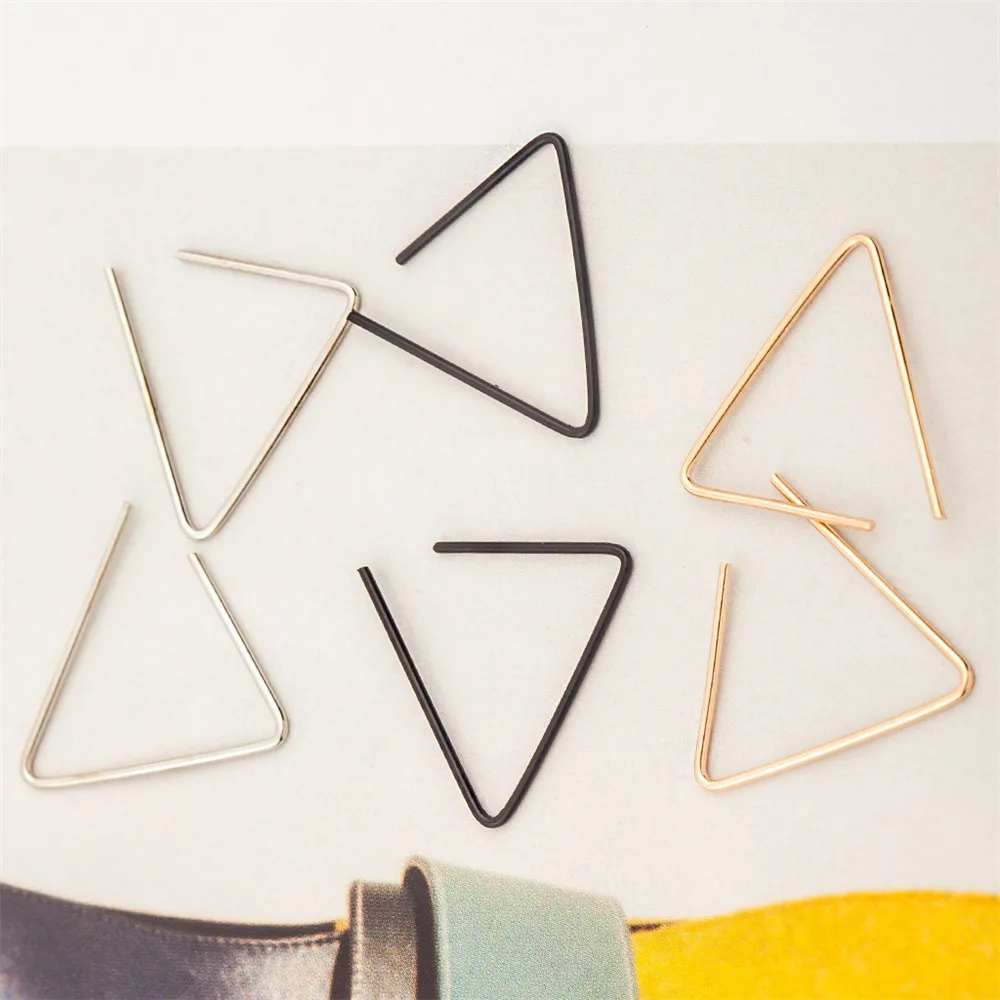 

SexeMara European Simple Design Gold Silver & Black Color Alloy Open Triangle Stud Earrings Geometric Earring for Men and Women
