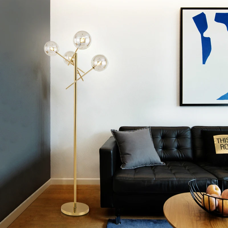 

Postmodern Personality Creative Metal Floor Lamp livingroom bedroom 4 glass ball boutique villa fashion design LED standing lamp
