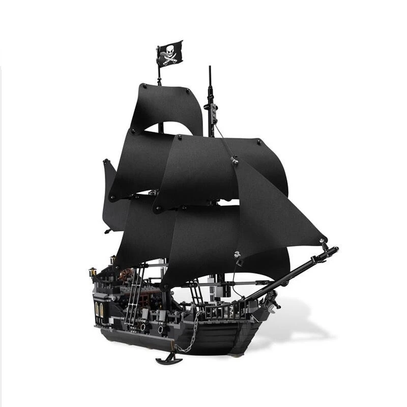 

16006 804pcs Pirates of the Caribbean Black Pearl Dead Ship Model Builidng Blocks Brick Children toys Gifts 4184