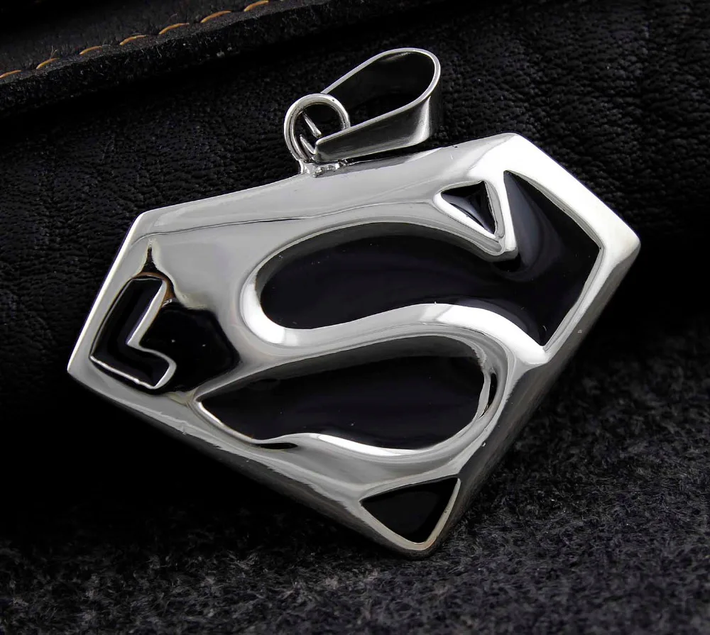 Solid Superman Hero Men's Pendant Stainless Steel Jewelry Gift PH29in