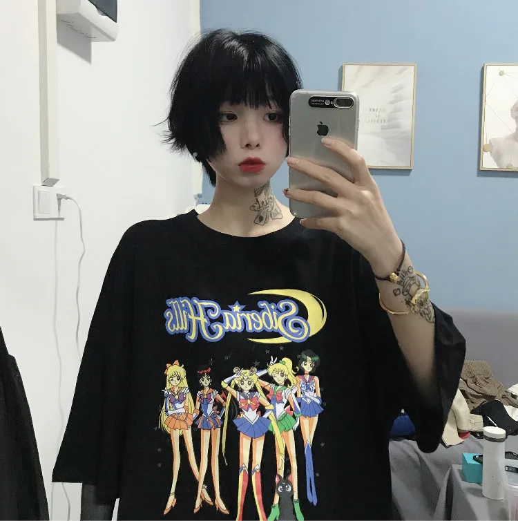 Летняя женская Свободная футболка Harajuku с рисунком Сейлор Мун, коротким рукавом и круглым вырезом, милые повседневные футболки, топы для женщин
