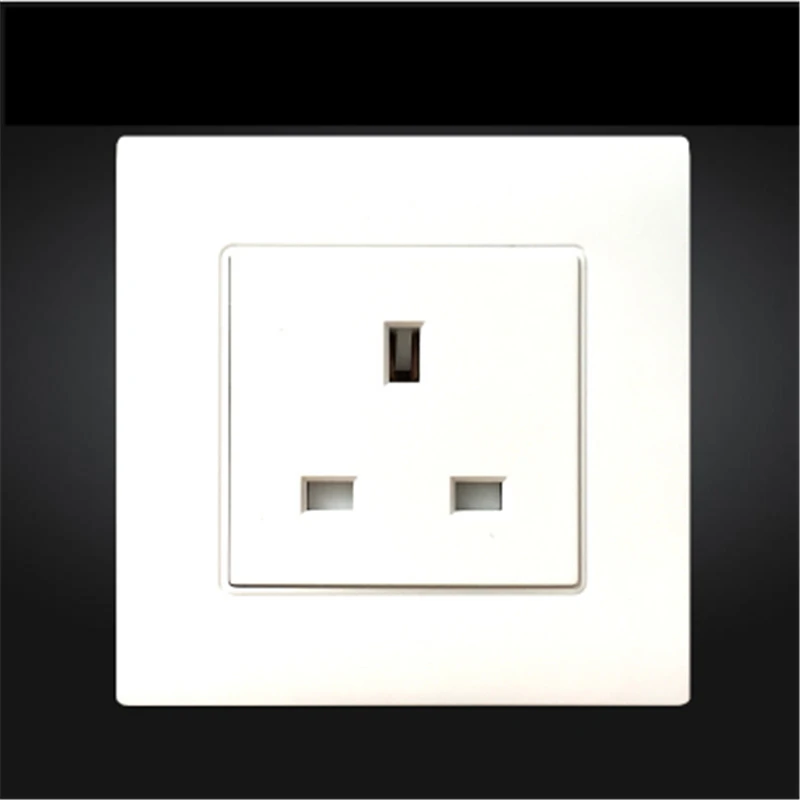 White Socket Panel 13A 250V British standard socket 86*86mm Three hole