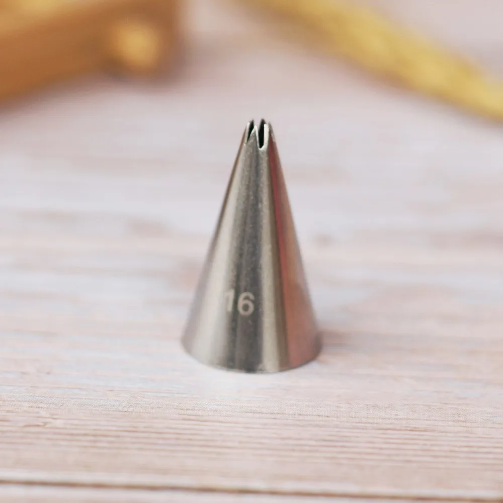 #13-18 Open Star Icing Nozzle Stainless Steel Small Size Piping Tip Cake Decorating Tips Royal Icing Pastry Tip Tools Bakeware cake decorating tip set,cake icing nozzles,baking nozzle set,cake decorating nozzle set
