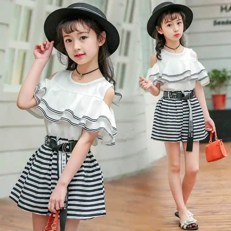 

Summer Dress Girls Clothing Set Chiffon Hollow Striped Striped Ruffled Shirt + Shorts Suit Female Princess Children's Fashion