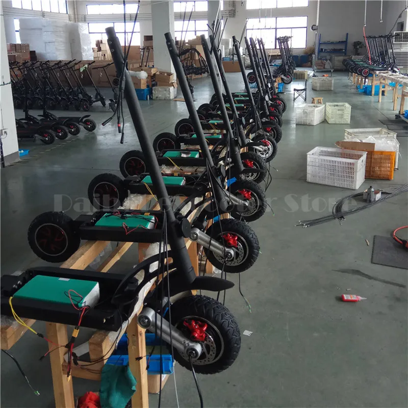 Daibot 48V Electric Scooter Two Wheel Electric Scooters 10 Inch Double Drive 1600W 55KMH Foldable Electric Skateboard For Adult (4)