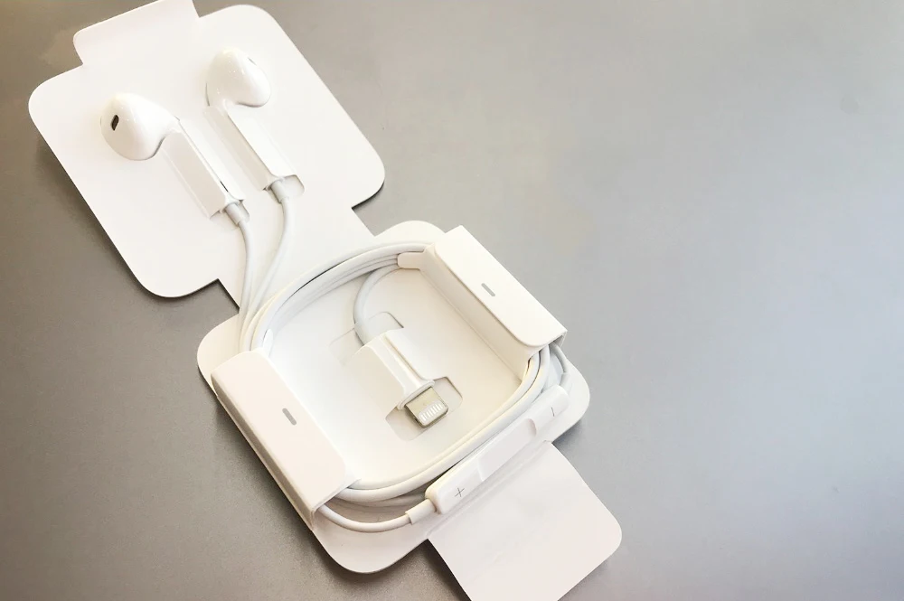 apple earpods 010