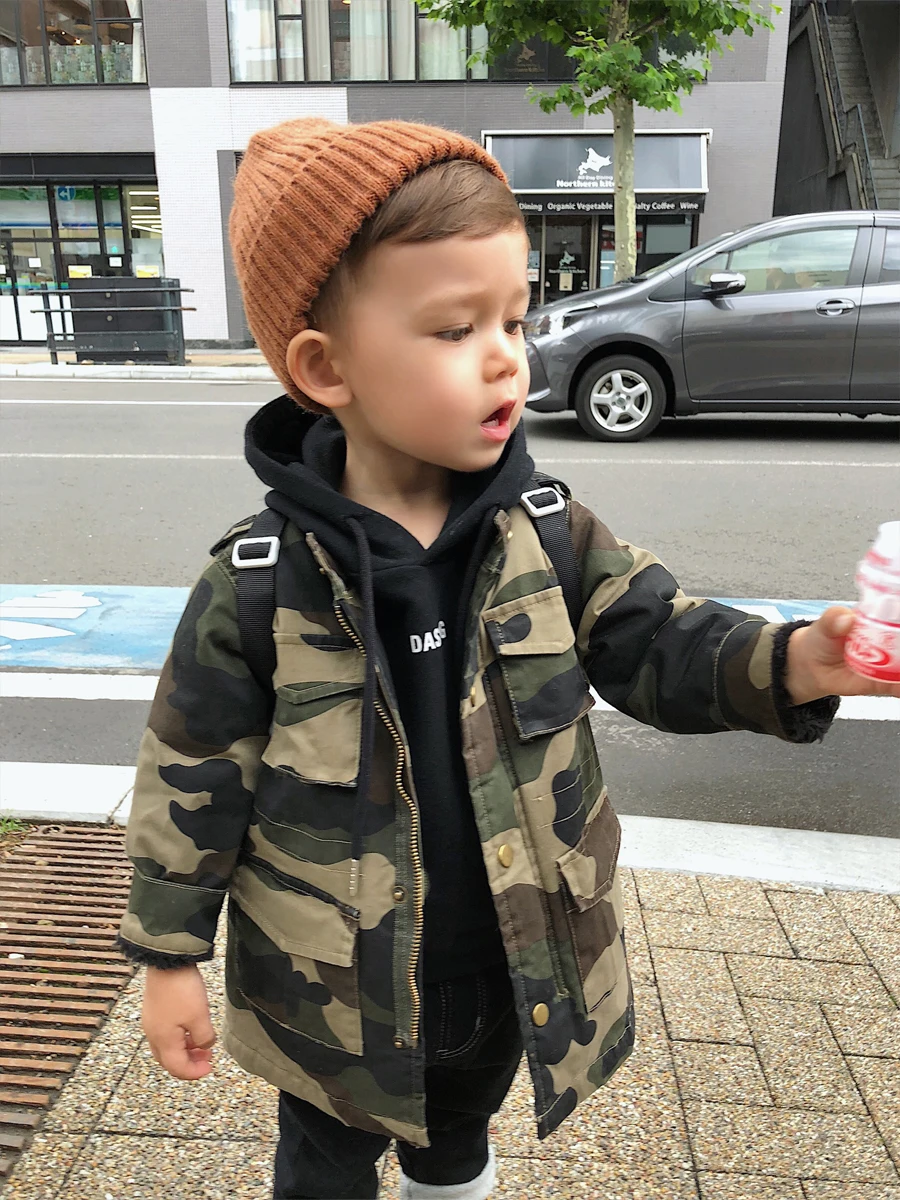

Boy's autumn fashion camouflage jacket