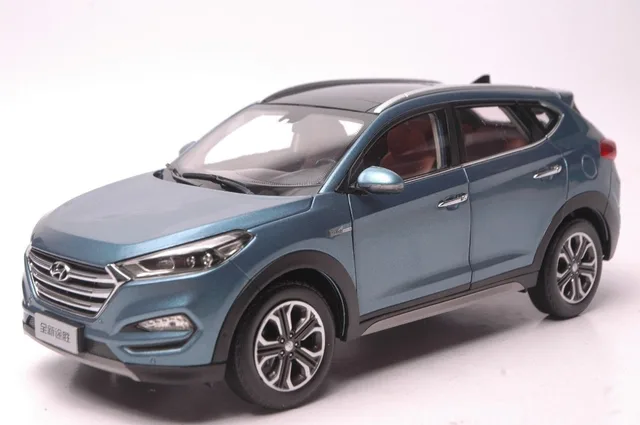 1:18 Diecast Model for Hyundai Tucson 2015 Blue SUV Alloy