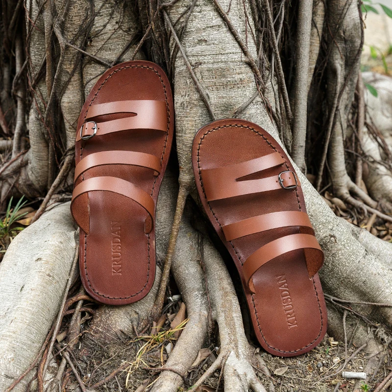 

Brand Summer Genuine Leather Men's Slippers 2020 Fashion Metal Buckle Non-slip Sandals Beach Shoes for Men 8048-8