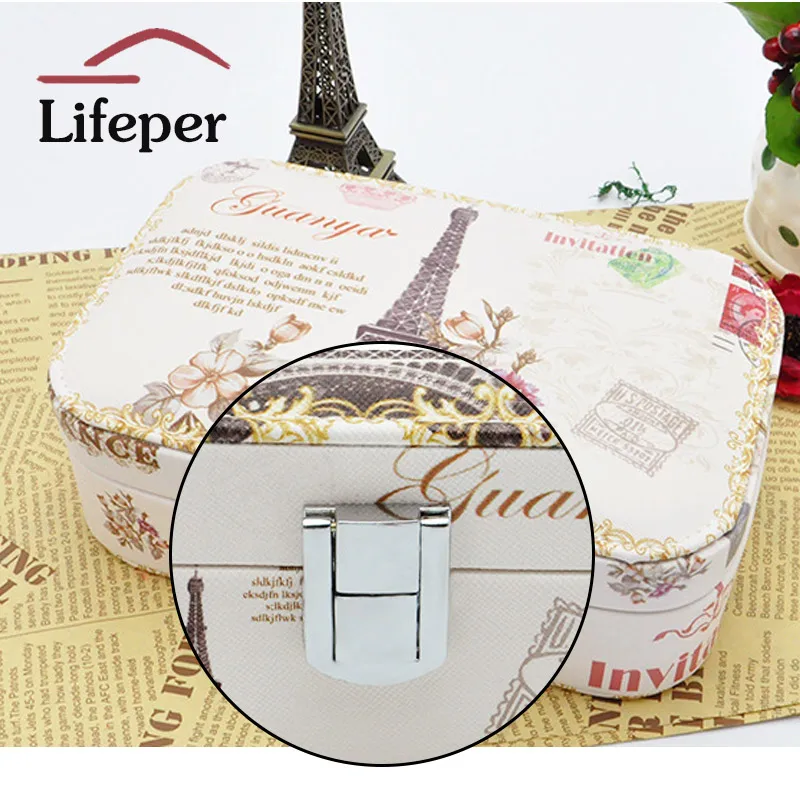 earrings organizer