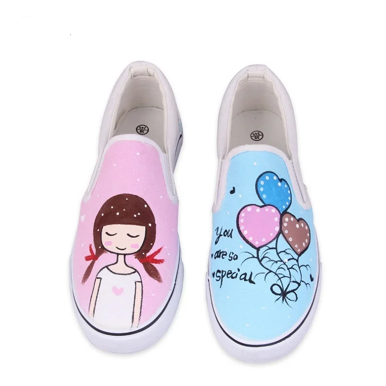 

Personalized Hand-Painted Shoes Rabbit Girl Wrapping Foot Pedal Platform Women Canvas Shoes breathable White Floral Candy