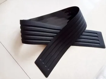 

Car Rear bumper rubber scuff trim stickers for SUBARU Forester Outback impreza Legacy XV Forester 2014 2016 2009 accessories