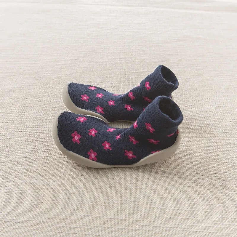 DB6436 Dave Bella/Обувь для малышей с мягкой подошвой для новорожденных; модные детские носочки с резиновой подошвой; детская обувь