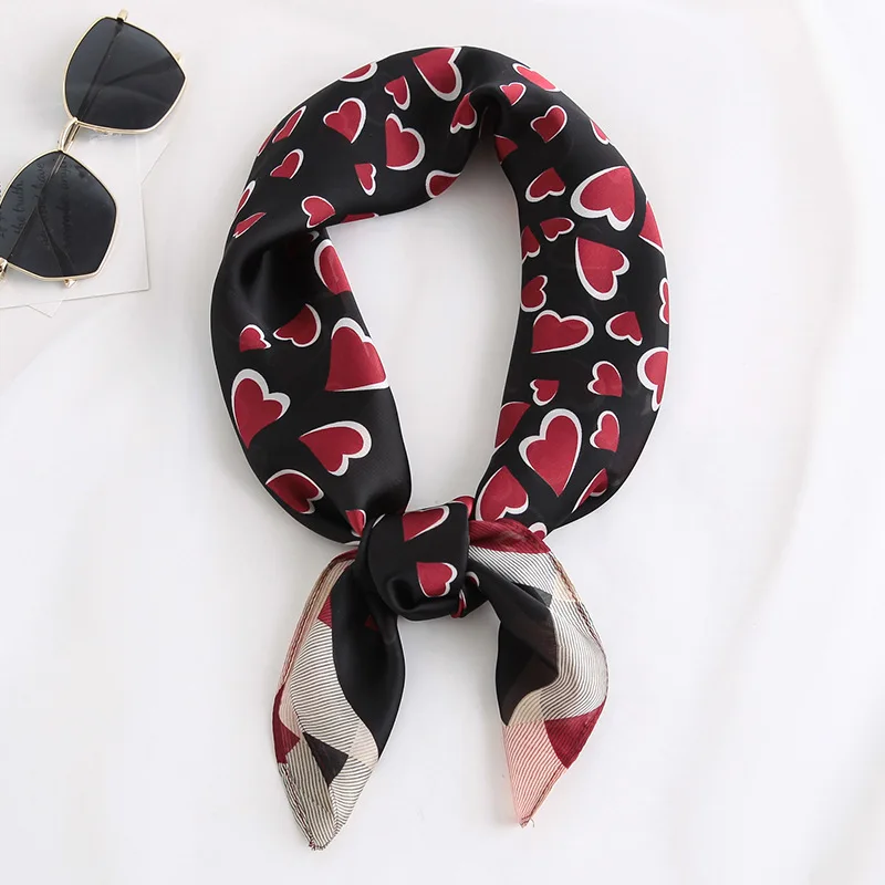 

Luxury Brand 2019 New Fashion Summer Silk Square Scarf Women Satin Neck Hair Tie Band Soft Beach Hijab Head Female Foulard