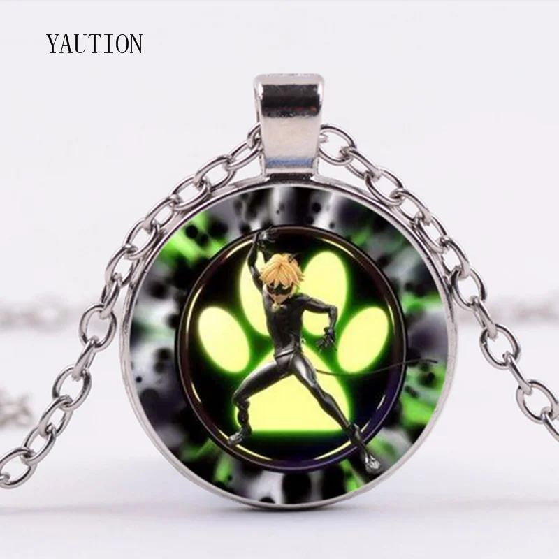 Часы супер кот. Часы леди баг наручные. Детские наручные часы леди баг. Часы miraculous наручные. Часы с кошкой на циферблате настенные.