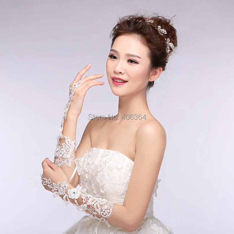 In-Stock-Real-Picture-Free-Shipping-Fingerless-Diamond-Long-Lace-Wedding-Gloves-On-Sale-Cheap-Bridal (4).jpg