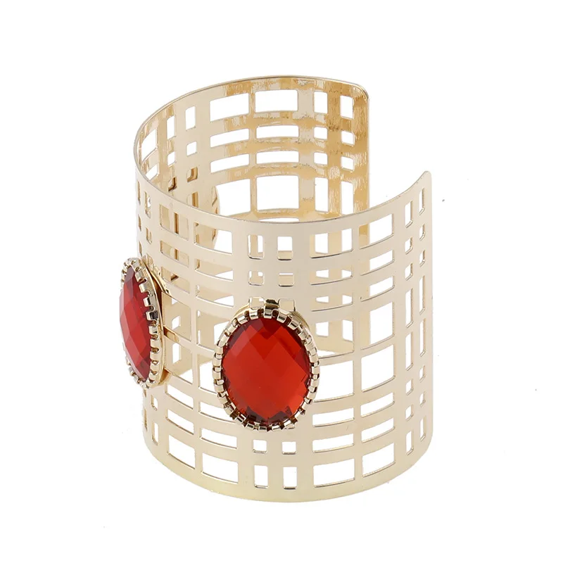 11089262608_692893102