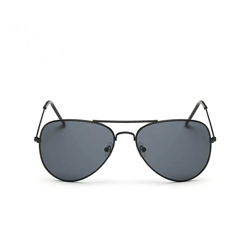 Новые модные солнцезащитные очки женские Авиаторы Солнцезащитные очки Мужские брендовые дизайнерские солнечные очки UV400 цветные линзы очки Oculos