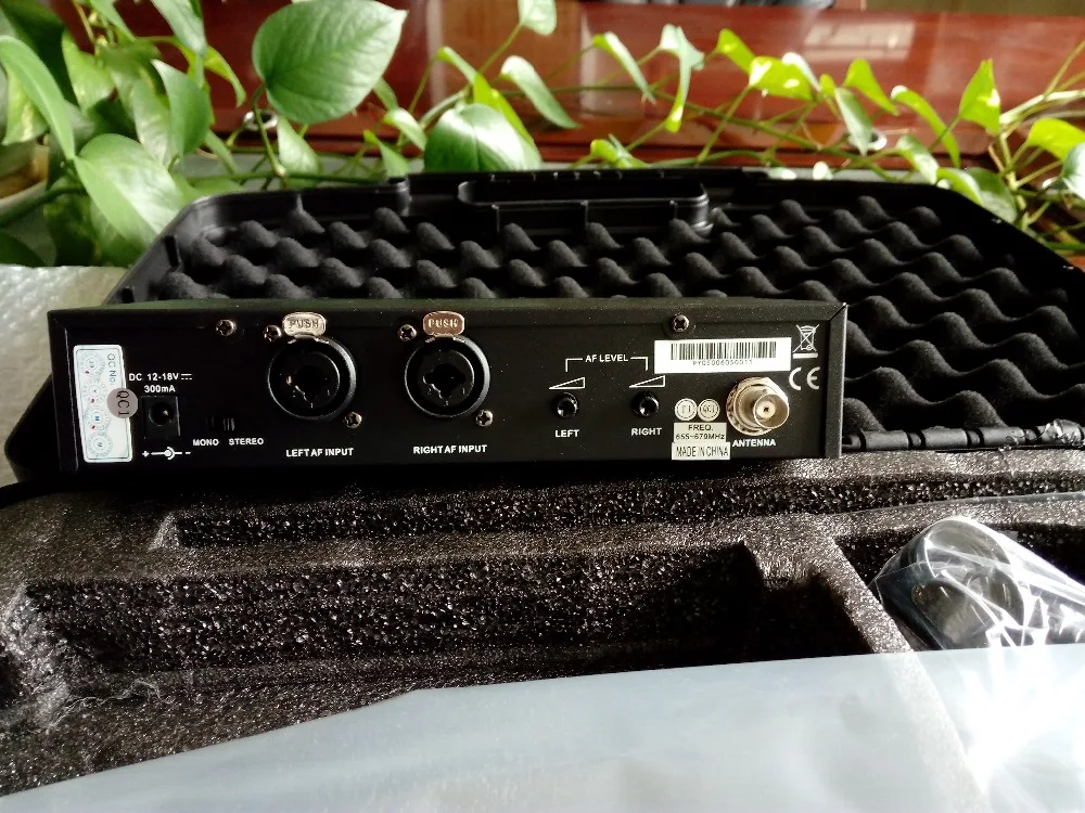 Pasgao stereo one channel good quality 655-679MHZ