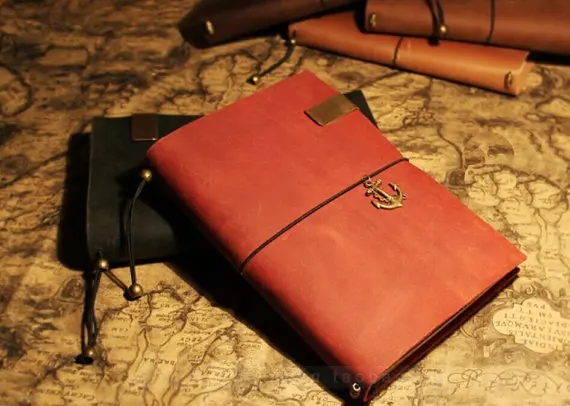 

A5 Leather Journal Traveler's Notebook Refillable Leather Notebook gift pack
