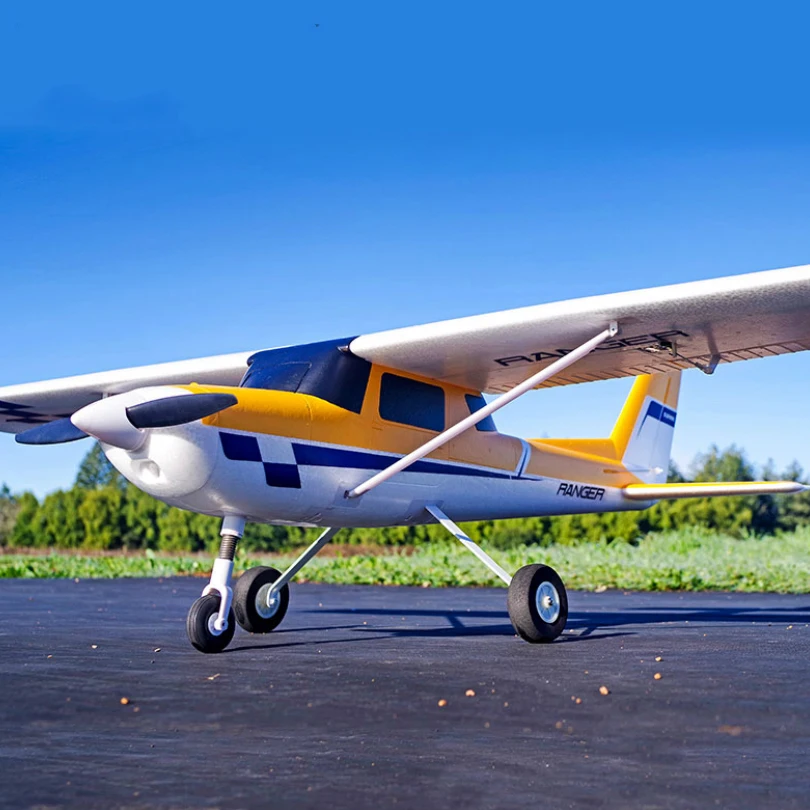FMS RC Airplane Plane 1220mm Ranger Trainer 3S 4CH with Reflex Gyro Flight Controller Auto-balance Model Hobby Aircraft Avion