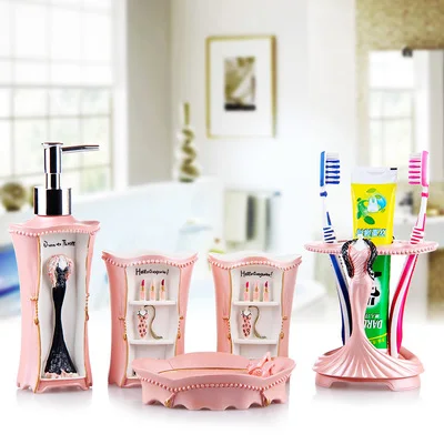 Набор для ванной комнаты Pretty in Pink набор из полимера пяти предметов туалетных