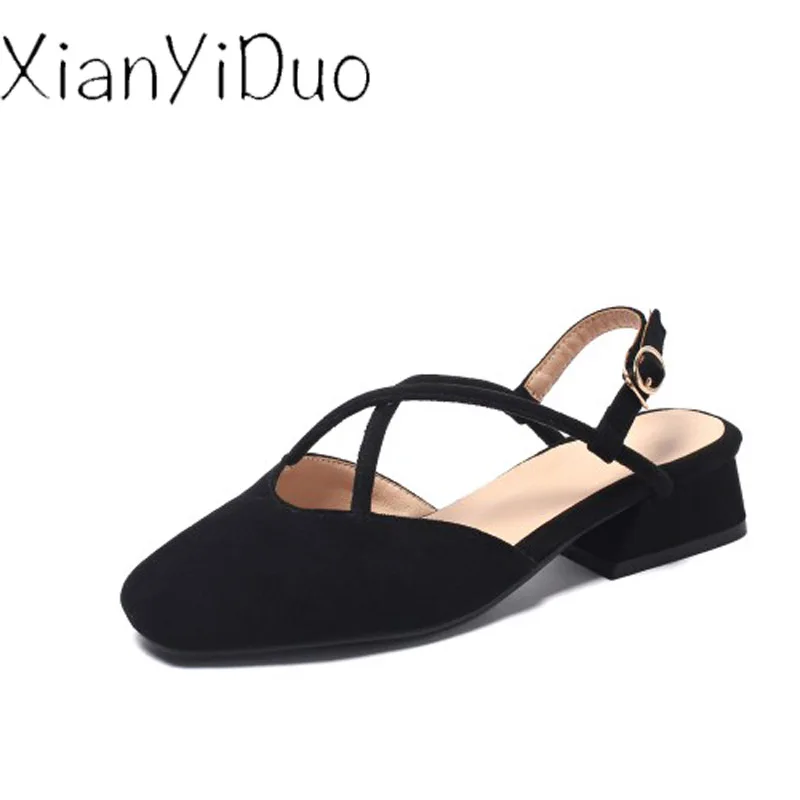 Xianyiduo новые флоковые летние Повседневное Женская обувь; сандалии с ремешком в виде буквы т, с закрытым носком, на каблуке средней высоты женская обувь Большие размеры 34–43 розового и бежевого цветов/h293 - Цвет: Черный