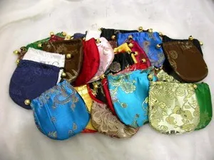 

Wholesale 100 Pieces Chinese Silk Jewelry Bags