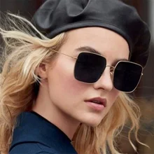 New Brand Designer Celebrity Metal Men Oversized Sunglasses Fashion Luxury Square Sunglasses Women Mirror Lens Oculos De Sol