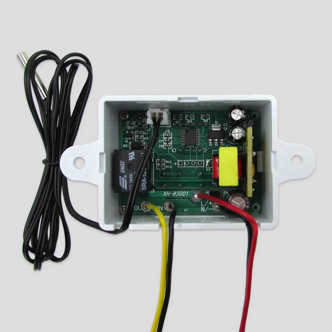 

New -50~110C Intelligent Digital Thermostat AC 220V 12V 24V 10A Digital Temperature Controller Regulator Switch