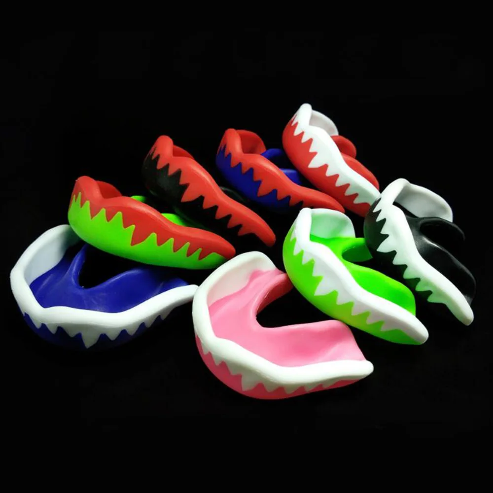 

1pcs Professional Mouth Guard Adult Mouth Protector Teeth Guard for Boxing Sport Football Basketball Teeth Protector Mouth Guard