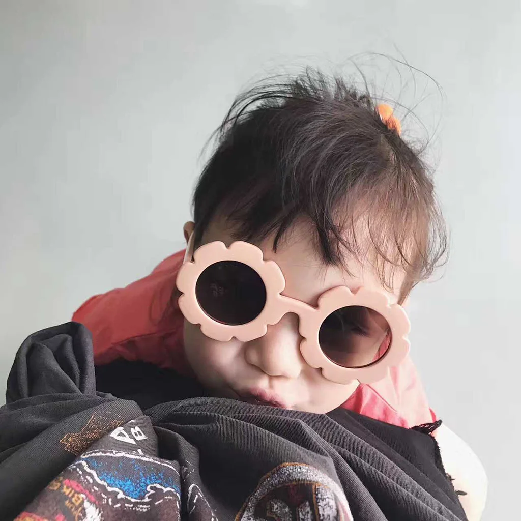 Hot Sale Summer Cute Sun Flower Kids Children Baby Boy Girl Soft Plastic UV400 Classic Vintage Holiday Sunglasses Headwear Acc