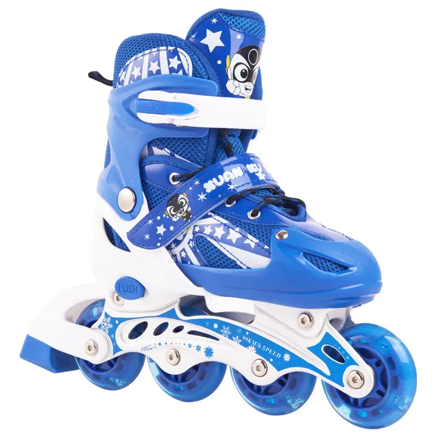 Authentic baby roller skates boy skates girl sweaty baby roller skaters