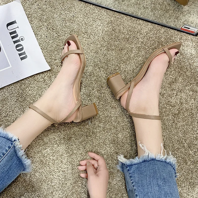 

SLHJC Women Sandals Med Square Heel Open Toe Leather Buckle Shoes Summer Fashion Casual Party Office Weekends Sandals 5.5 cm