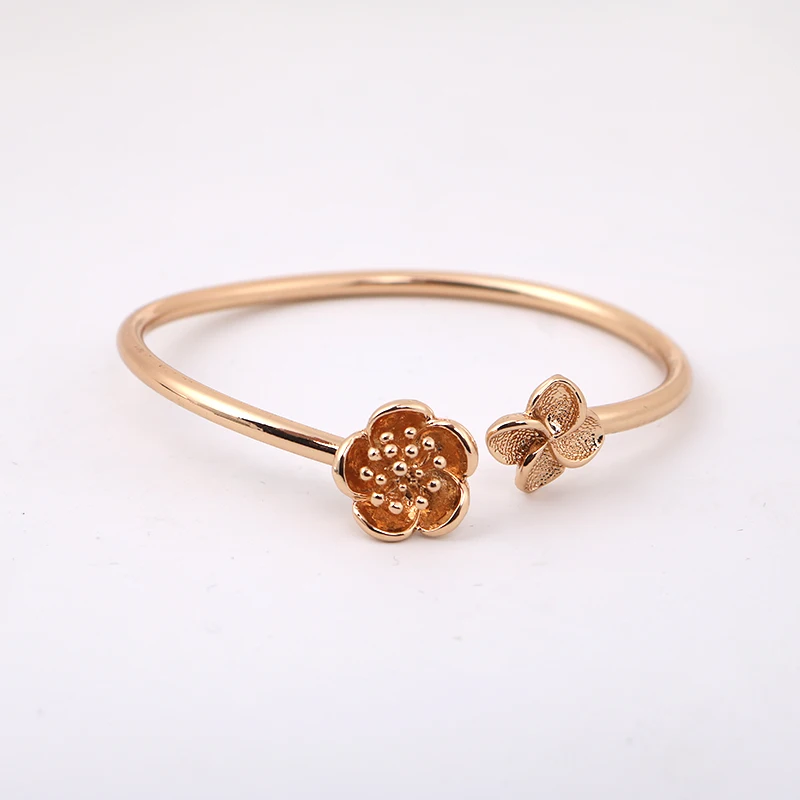 

New Elegant Gold Color Open Bracelet & Bangles for Women Jewelry Gift Charm Flower Cuff Bracelet Female Fashion Accessories