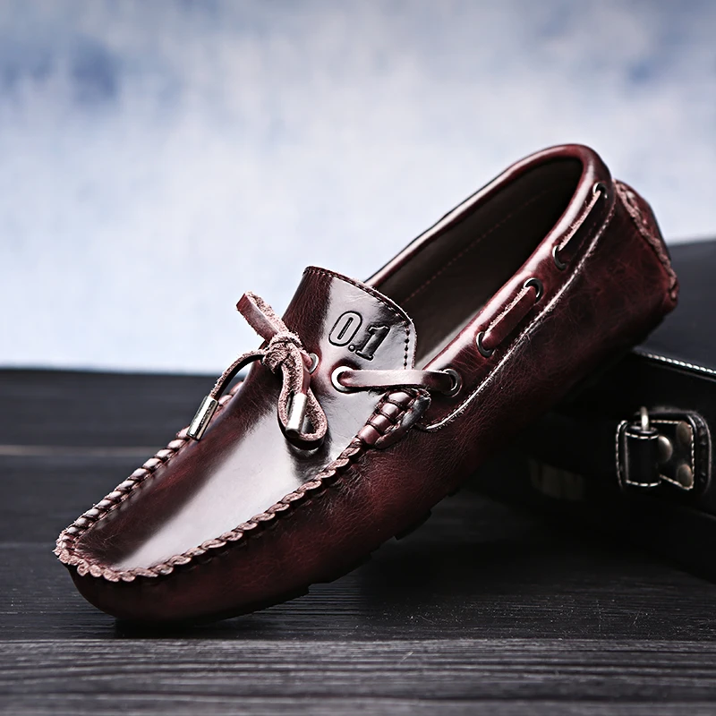 

2019 Retro Design Hand Sewing Slip-On Mens Loafers Casual Driving Moccasins Business Men Shoes Genuine Leather Men Boat Shoes C4
