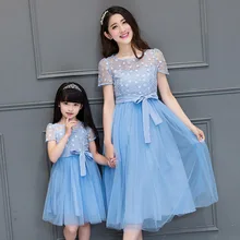 2017 new mother daughter dresses women fashion blue lace flower mesh dress family look long summer