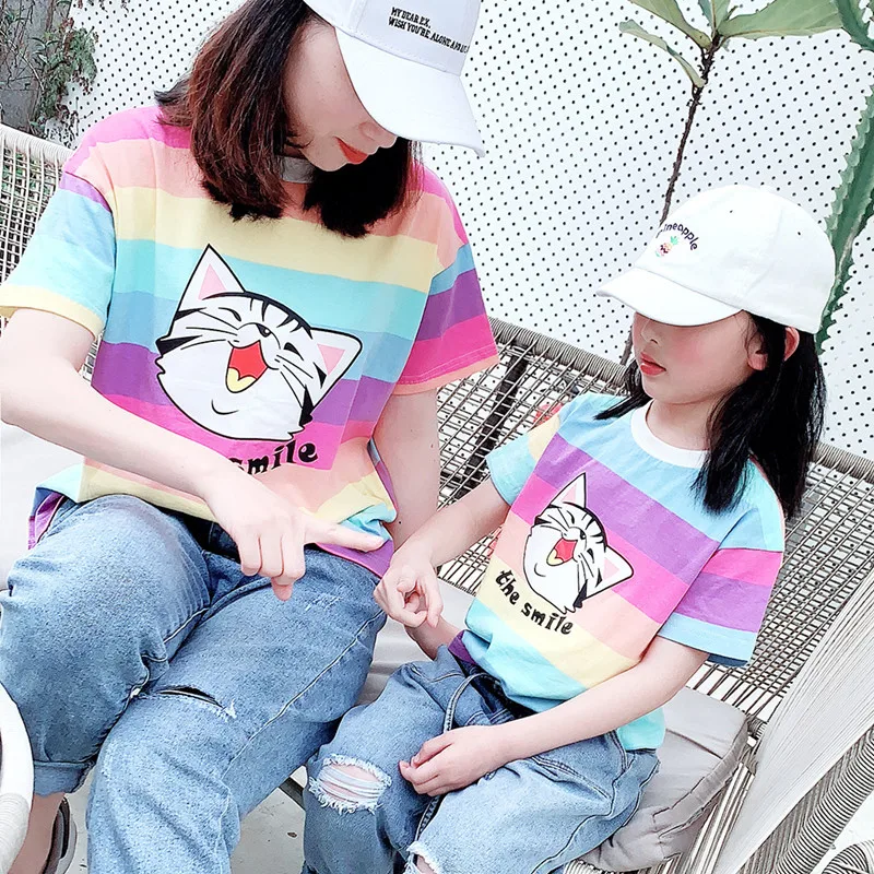 

Summer Mommy and Me T-Shirt 100%Cotton Rainbow Cat Short Sleeve T Shirt Family Matching Outfits Mom Daughter Vacation Clothing