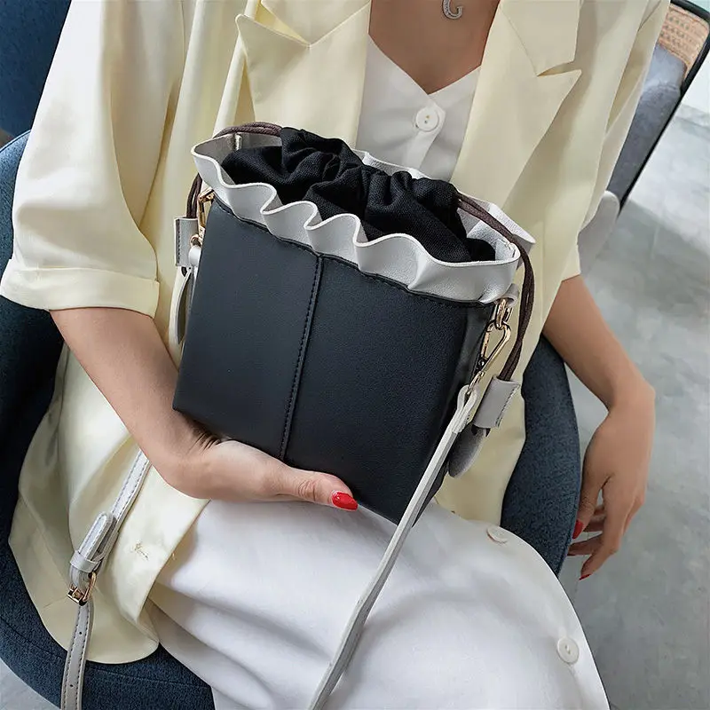 

Ladies Fashion Pleated Design Women Bag Luxury Leather Women Tote Handbags String Shoulder Bag Small Crossbody Bags For Women